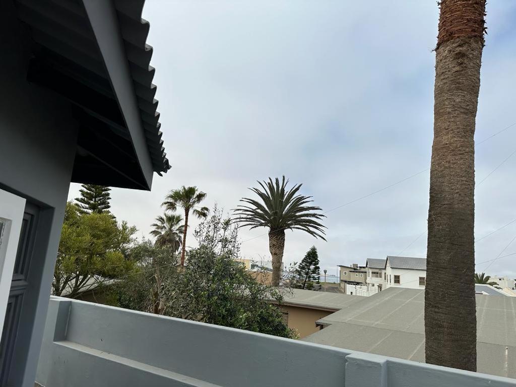 Coastwave Guest House 鲸湾港 外观 照片