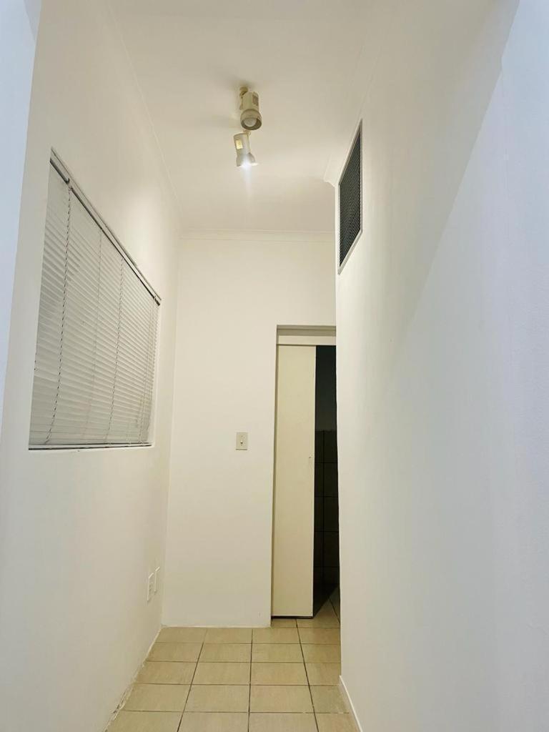 Coastwave Guest House 鲸湾港 外观 照片
