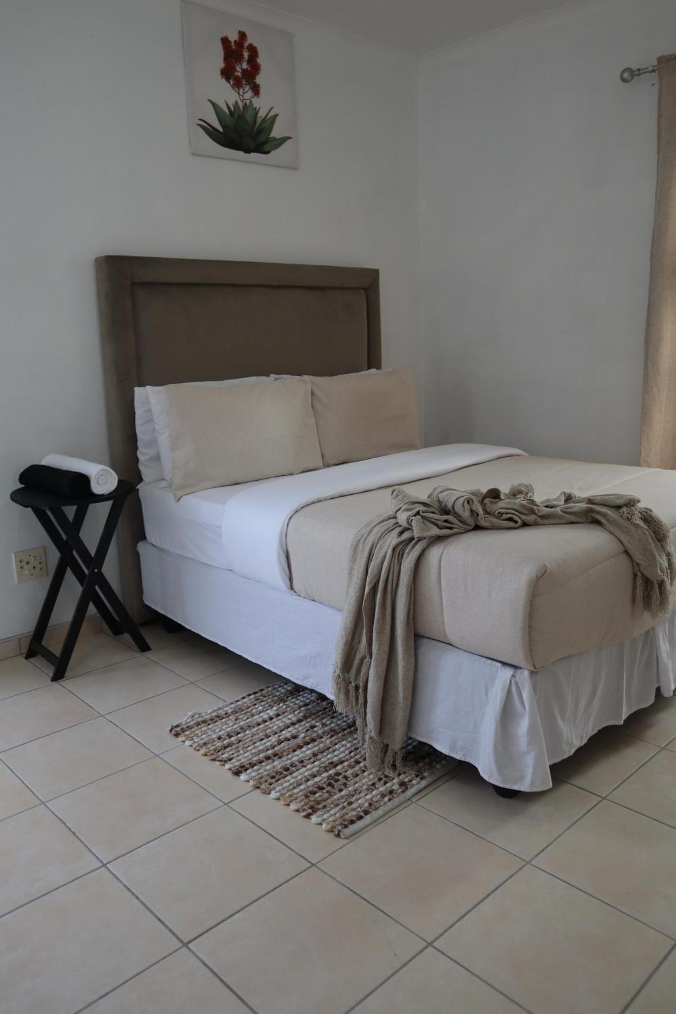 Coastwave Guest House 鲸湾港 外观 照片